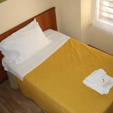 招待所 布兰达住宿 斯培西亚