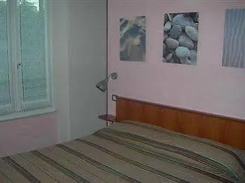 布兰达住宿 3* 斯培西亚